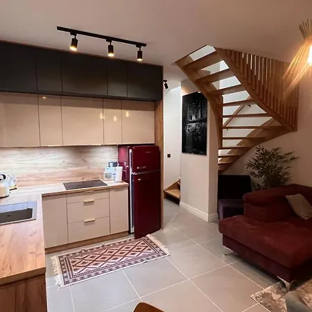 Monte Z Ogrodem Кудова-Здруй