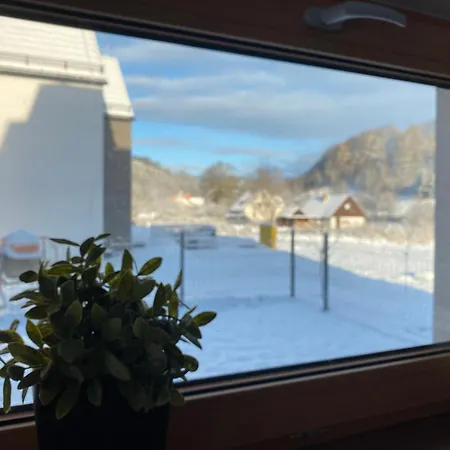 Monte Z Ogrodem Шале *