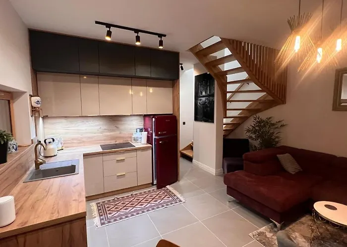 Monte Z Ogrodem Кудова-Здруй